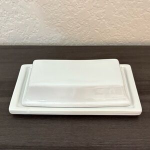 OGGI White Ceramic Butter Dish